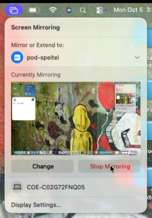 The screen mirroring menu allows you to change what's being shown or disconnect